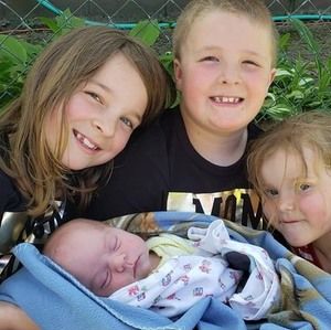 Meet your Posher, Vicky